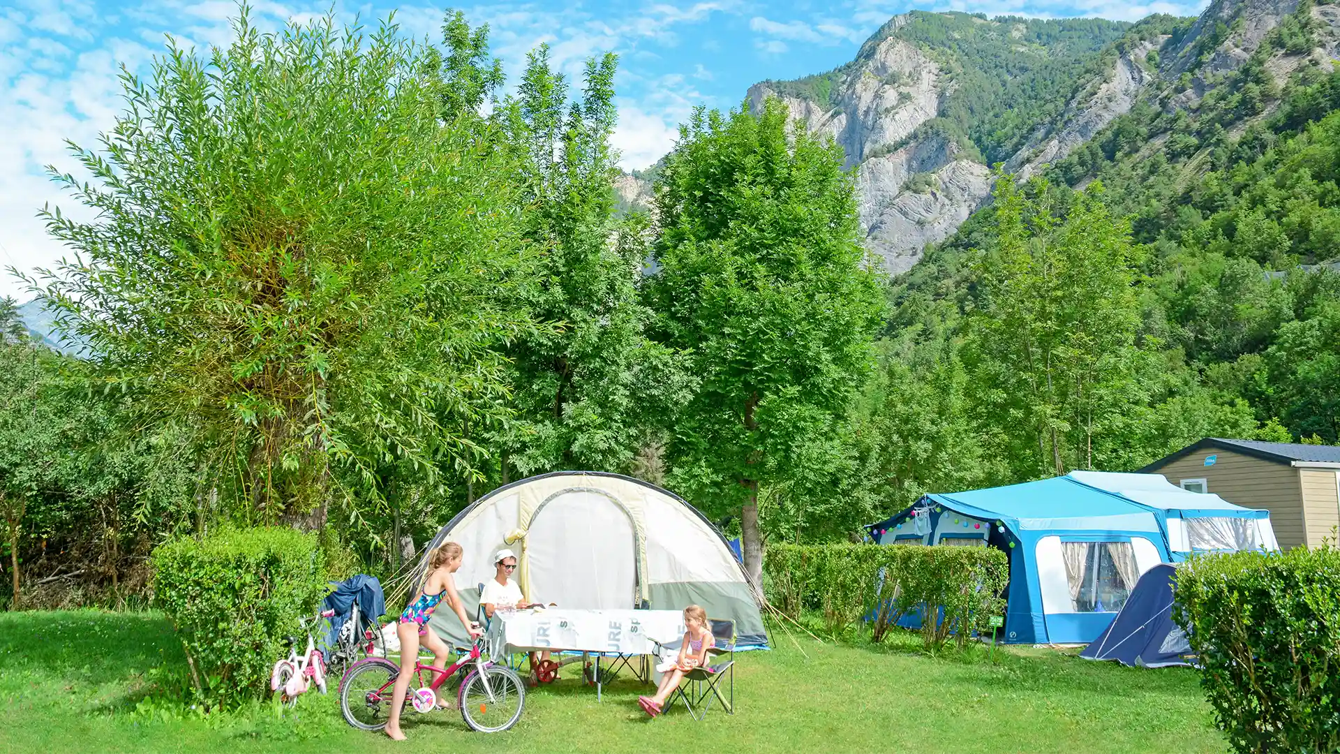 Camping à la rencontre du soleil